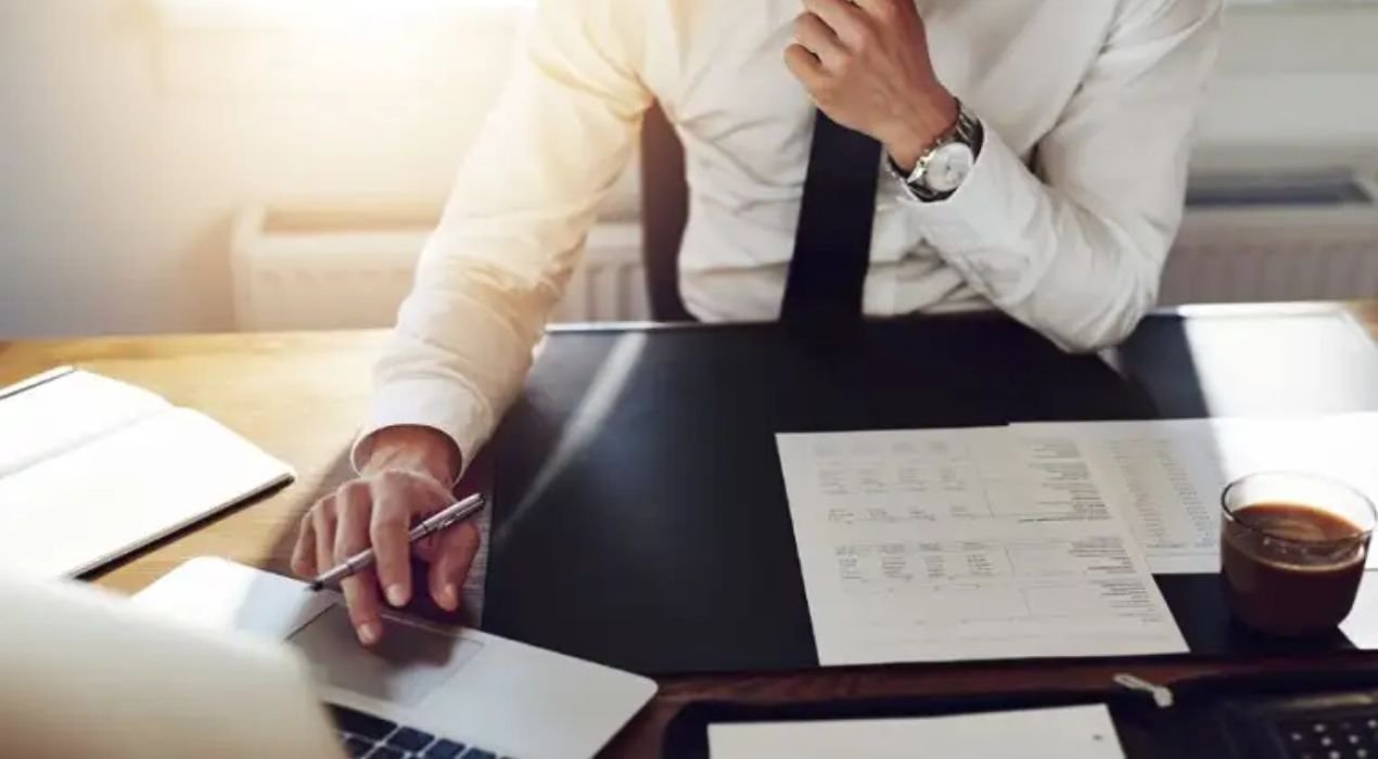 محامي مطالبات مالية وتحصيل