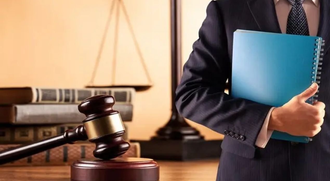 محامي مكة المكرمة