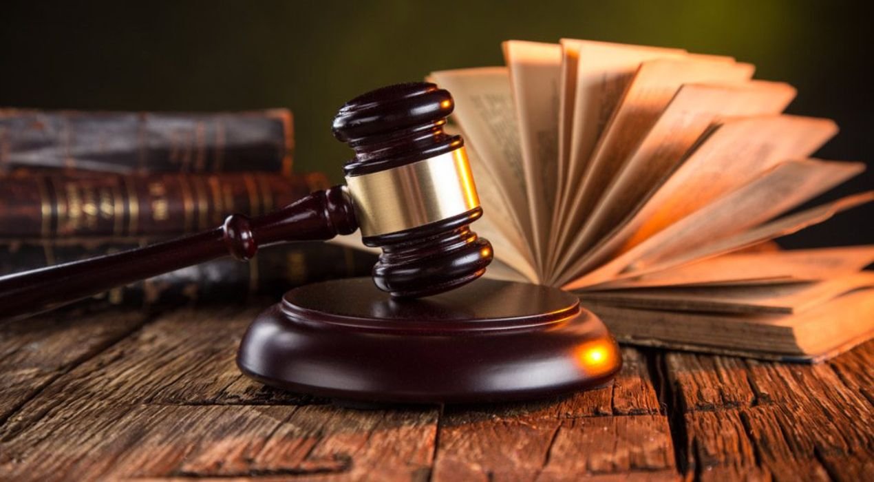 قضايا العمل والعمال