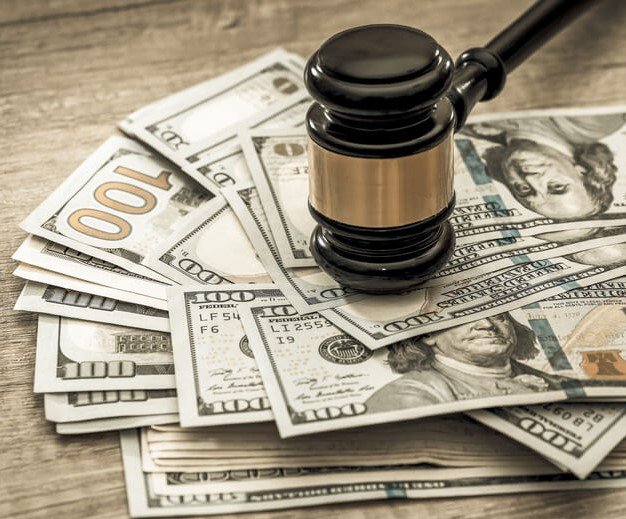 دعوى التعويض عن الإخلال التعاقدي