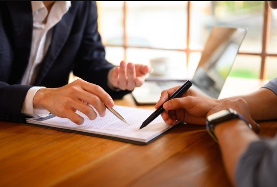 دعوى تعويض تجاري