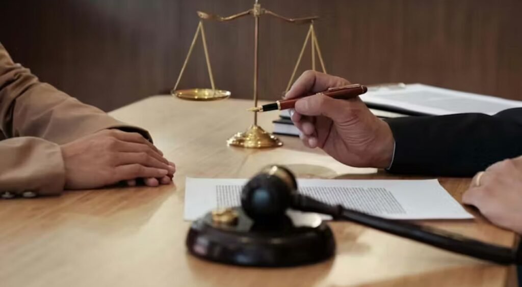 دعوى التعويض عن الإخلال التعاقدي