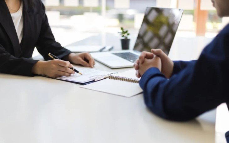 دعوى عمولة وساطة تجارية