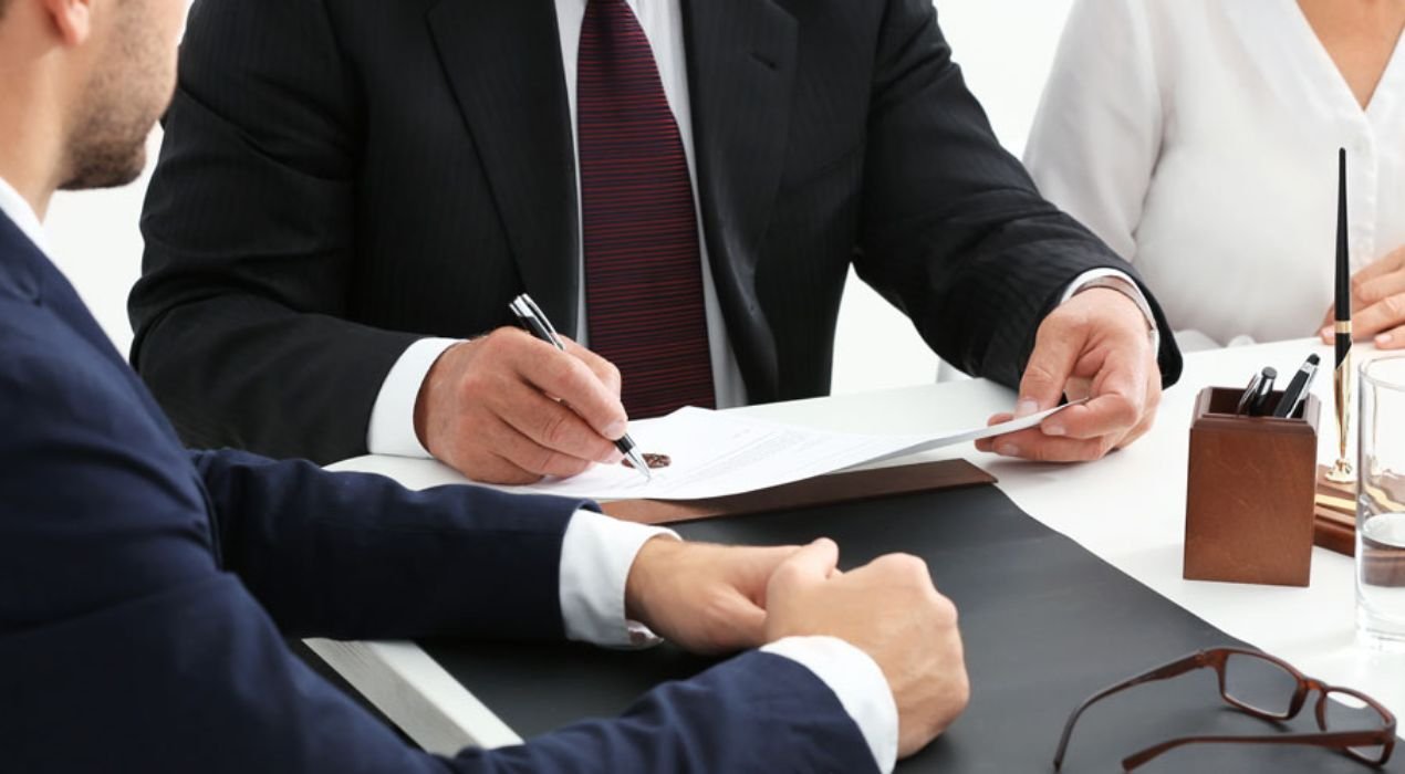 محامي تعويض