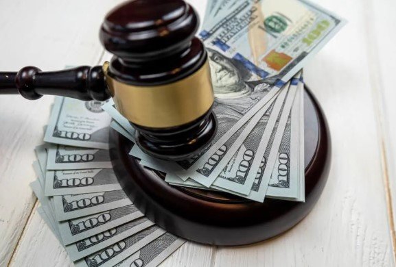 كم تعويض وفاة شخص في حادث سيارة