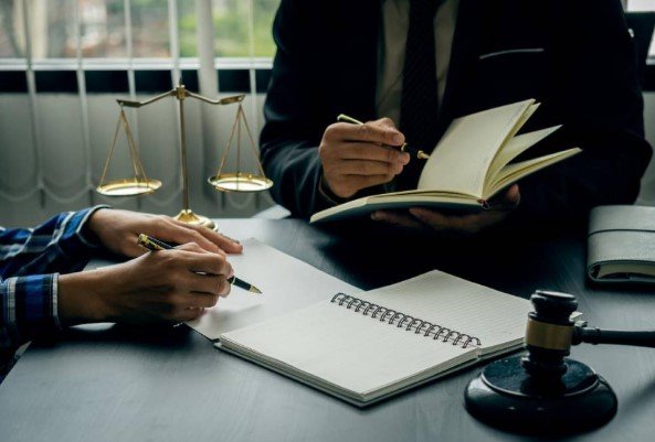 أفضل محامي حقوق الموظفين​