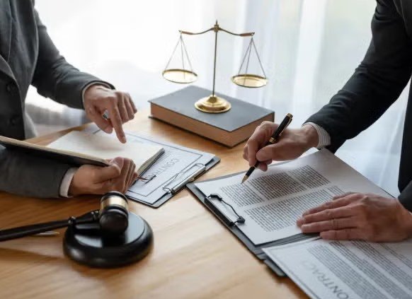 الاستشارات القانونية لمكتب العمل​