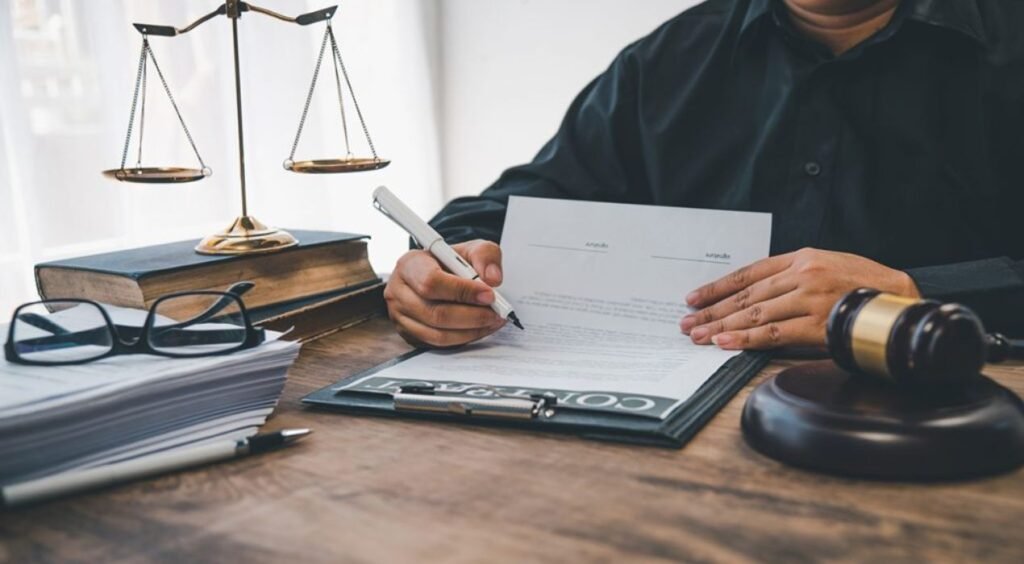 استشارة محامي عمالي