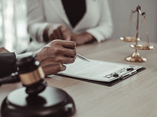 محامي تعويضات بالرياض​