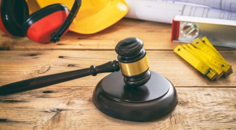 أفضل محامي دعاوى عمالية لتمثيل العمال أمام الجهات المختصة