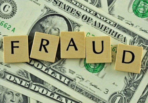  قضايا الاحتيال المالي