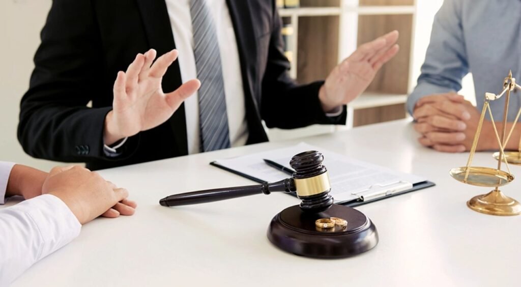 محامي قضايا خلع​