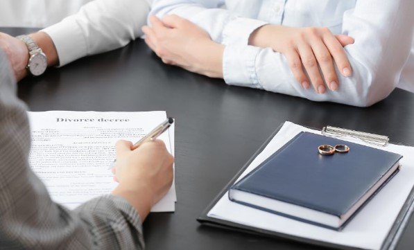 محامي قضايا خلع​