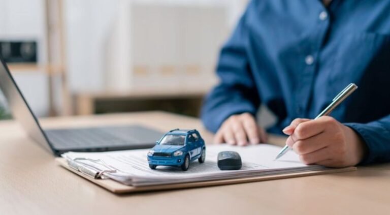 نقل ملكية سيارة