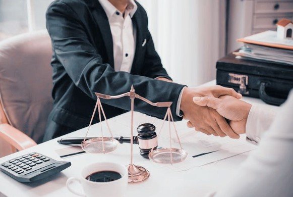 افضل المحامين في الرياض